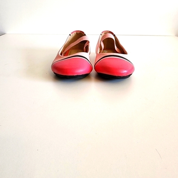 Katy Perry The Crayon -T in Pink - Picture 2 of 8